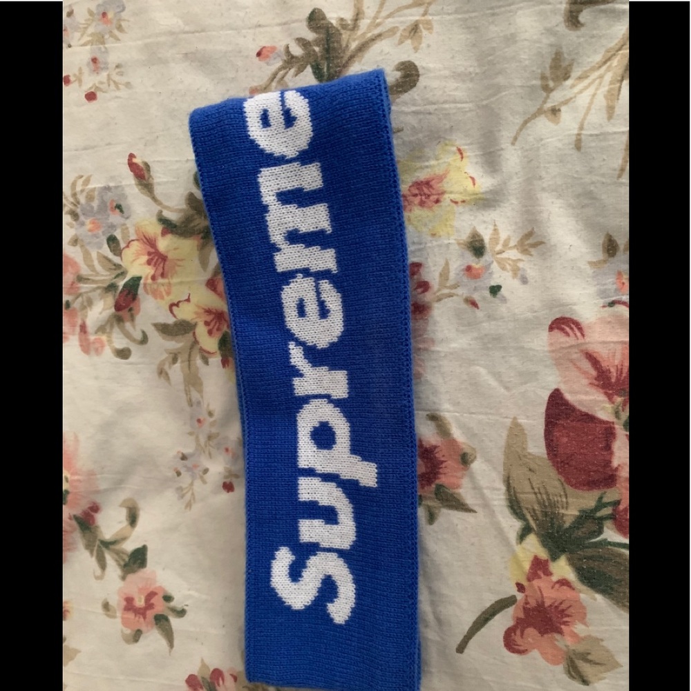 Supreme headband